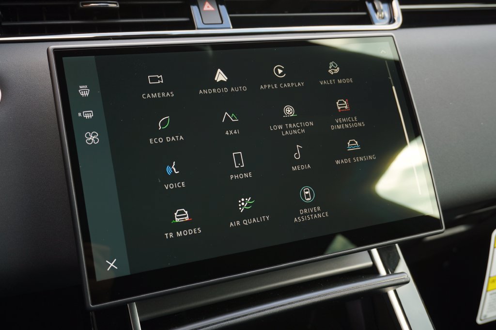 New 2026 Land Rover Range Rover Evoque S AWD/4WD image 20