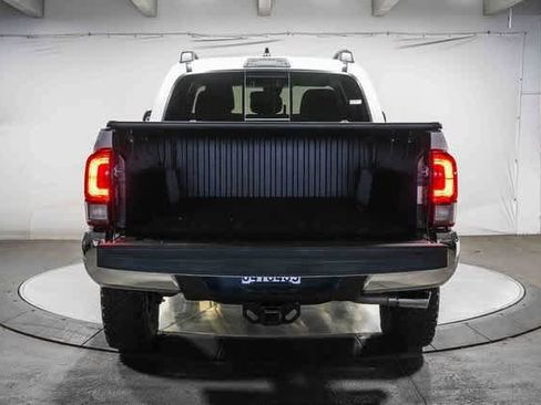 Used 2023 Toyota Tacoma SR5 image 5