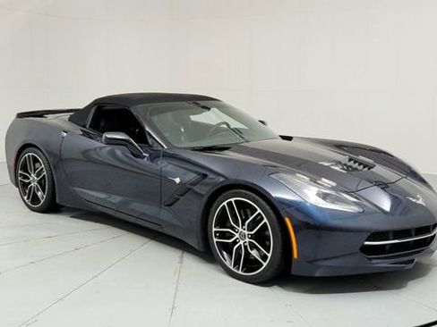 Used 2015 Chevrolet Corvette Stingray Z51 w/ 3LT Preferred Equipment Group image 7