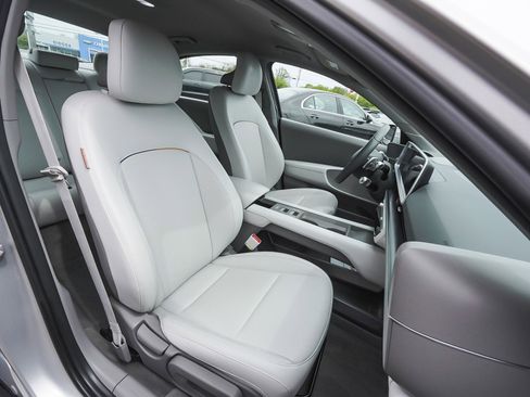 Used 2024 Hyundai Ioniq 6 SEL AWD/4WD image 41