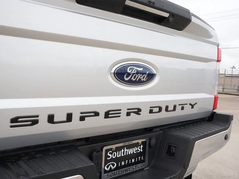 Used 2019 Ford F250 Lariat w/ Lariat Ultimate Package image 20