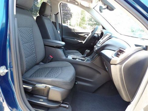 Used 2020 Chevrolet Equinox LT FWD image 39