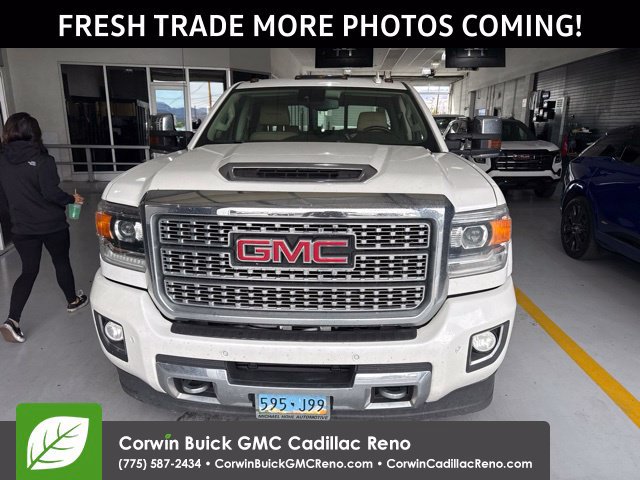 Used 2019 GMC Sierra 3500 Denali w/ Duramax Plus Package AWD/4WD image 2