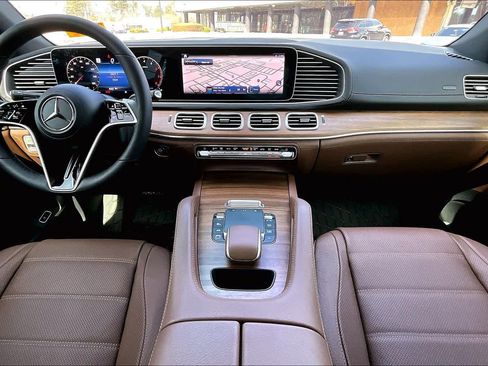 Certified 2026 Mercedes-Benz GLE 450 GLE 450 image 16