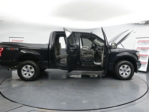 Used 2020 Ford F150 XLT image 41