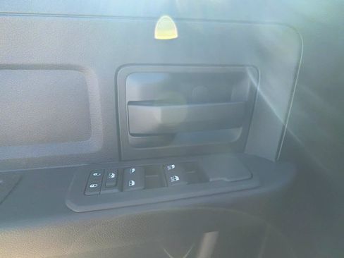 New 2026 RAM 2500 Tradesman AWD/4WD image 17