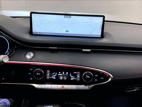 Used 2024 Genesis GV70 3.5T Sport w/ Sport Prestige Package image 31