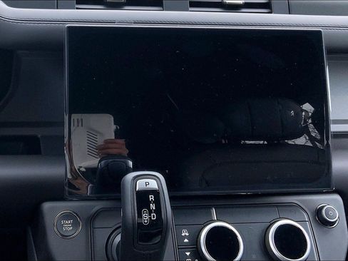 New 2026 Land Rover Defender 130 V8 image 6