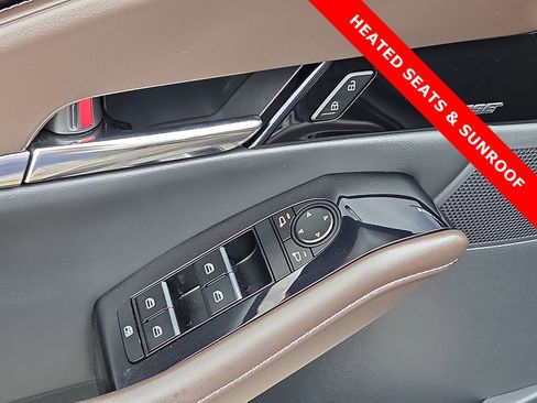 Used 2024 MAZDA CX-30 AWD 2.5 S w/ Premium Package image 13