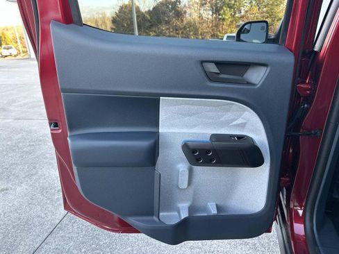 New 2025 Ford Maverick XLT w/ XLT Luxury Package image 21