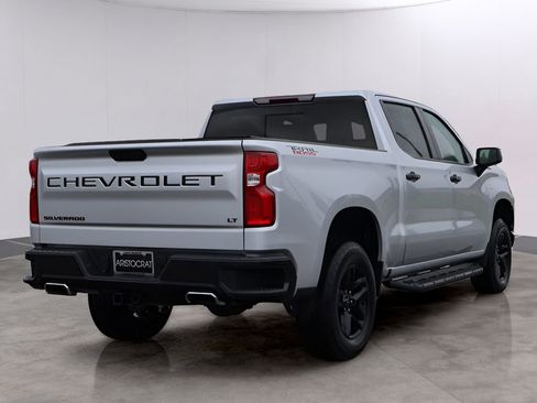 Used 2021 Chevrolet Silverado 1500 LT Trail Boss w/ Convenience Package II AWD/4WD image 7