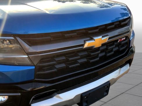 Used 2021 Chevrolet Colorado Z71 w/ Safety Package AWD/4WD image 30