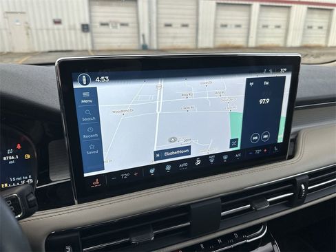 Used 2025 Lincoln Corsair FWD w/ Equipment Group 101A image 18