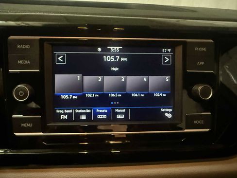 Certified 2023 Volkswagen Taos S image 31