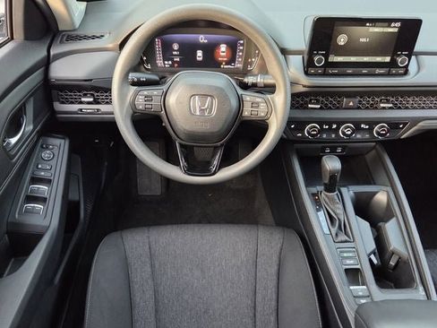 Used 2024 Honda Accord EX image 10