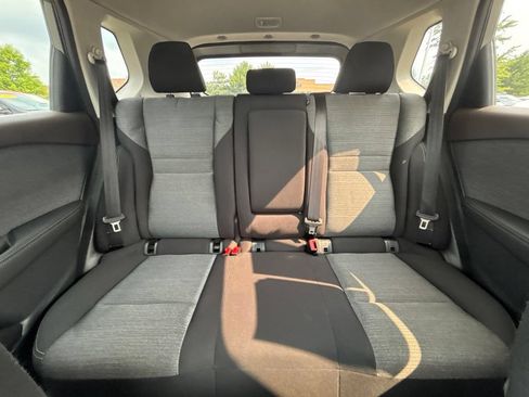 Used 2021 Nissan Rogue S AWD/4WD image 30