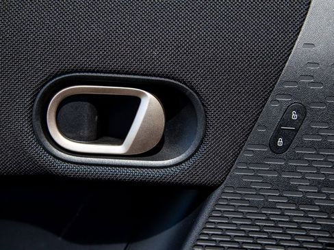 New 2026 MINI Cooper 2-Door Hardtop FWD image 16