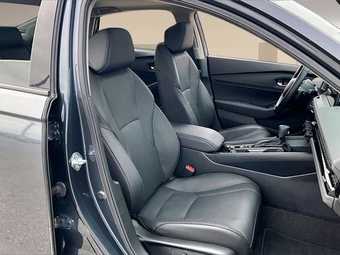 Used 2025 Honda Accord EX-L image 7