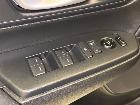 Used 2020 Honda CR-V LX image 22