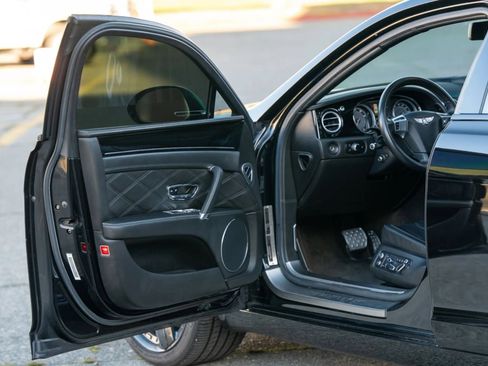 Used 2015 Bentley Flying Spur V8 image 57
