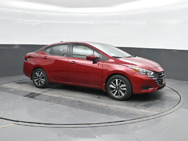 Used 2025 Nissan Versa SV w/ Trunk Package FWD image 6