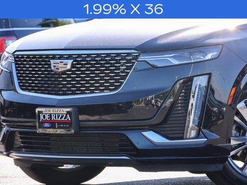 Used 2021 Cadillac XT6 Premium Luxury AWD/4WD image 3