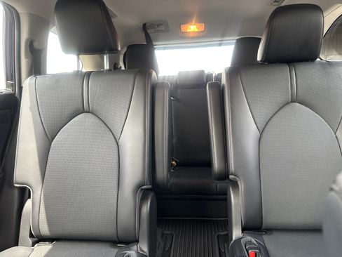 Used 2022 Toyota Highlander Limited AWD/4WD image 13