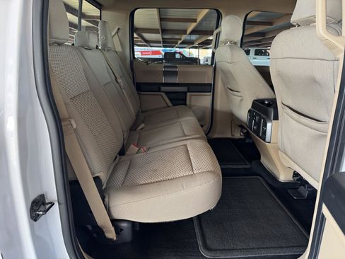 Used 2016 Ford F150 XLT w/ Equipment Group 302A Luxury image 34