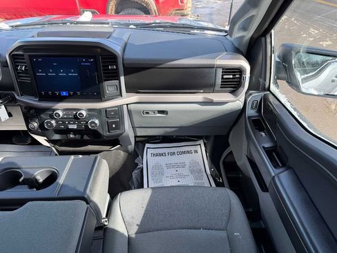 Used 2025 Ford F150 XLT w/ Equipment Group 301A Standard image 40