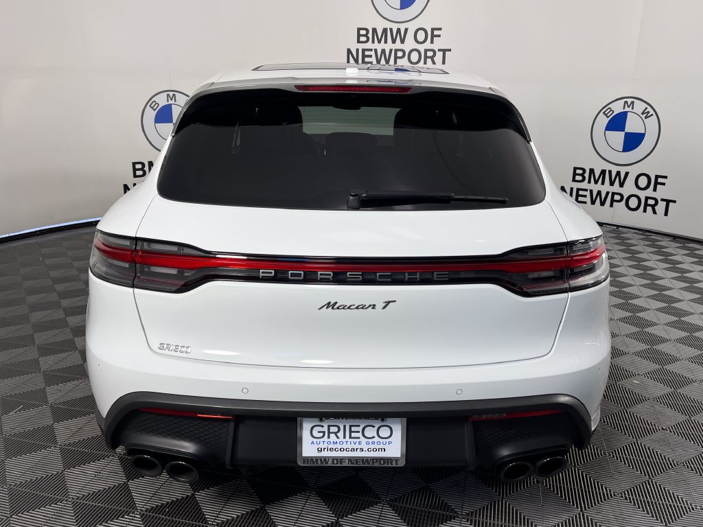 Used 2024 Porsche Macan AWD/4WD image 13