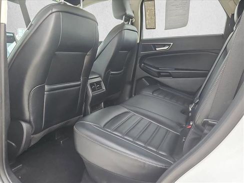 Used 2022 Ford Edge SEL image 19