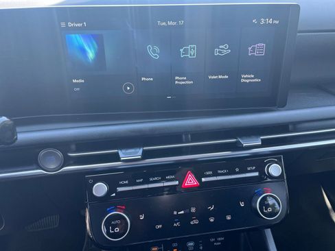 Used 2025 Hyundai Tucson SEL image 17