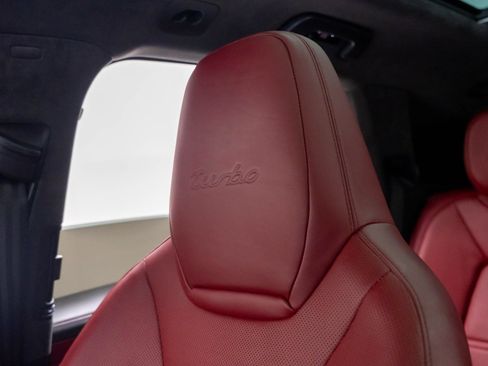 Certified 2019 Porsche Cayenne Turbo AWD/4WD image 32