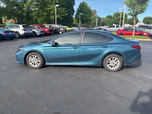 Used 2025 Toyota Camry LE FWD image 2