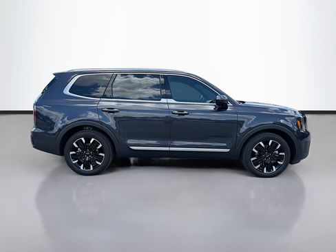 Used 2025 Kia Telluride SX w/ SX Captain's Chair Package FWD image 6