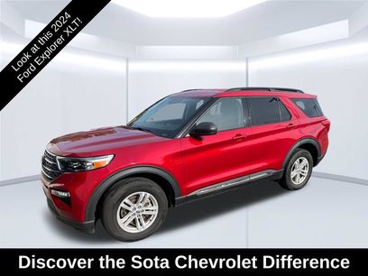 Used 2024 Ford Explorer XLT w/ Equipment Group 202A