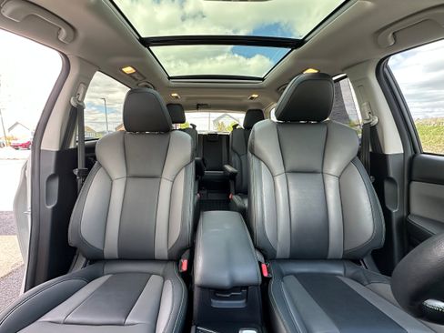 Used 2023 Subaru Ascent Onyx Edition AWD/4WD image 22