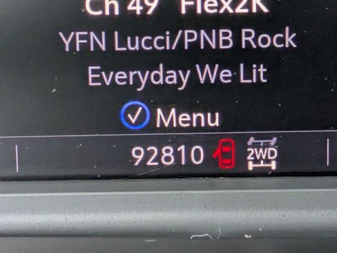 Used 2021 Chevrolet Tahoe Z71 image 33