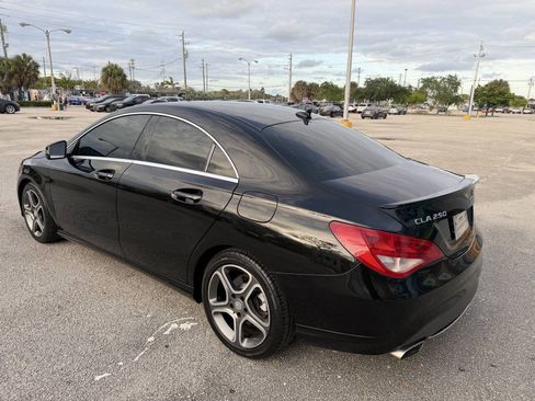 Used 2014 Mercedes-Benz CLA 250 image 12