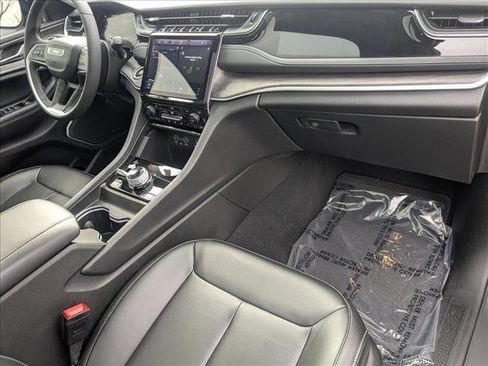 Used 2024 Jeep Grand Cherokee Limited 4xe w/ Trailer Tow Package image 23