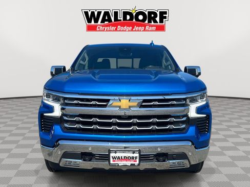 Used 2022 Chevrolet Silverado 1500 LTZ w/ LTZ Premium Package AWD/4WD image 2