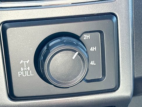 Used 2018 Ford F150 XLT w/ Equipment Group 302A Luxury image 27