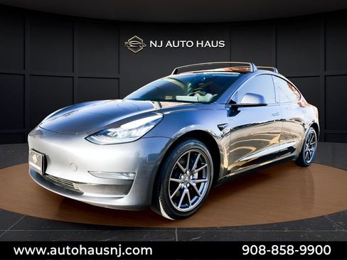 Used 2020 Tesla Model 3 Performance AWD/4WD image 4