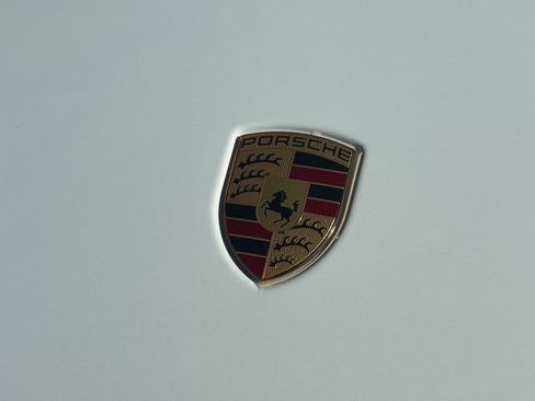 Certified 2026 Porsche Macan AWD/4WD image 28