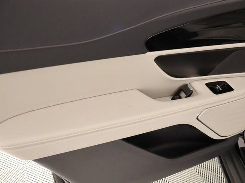 New 2026 Lincoln Nautilus Premier w/ Jet Appearance Package image 16