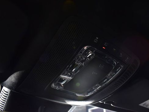 Certified 2025 Mercedes-Benz GLB 250 4MATIC image 26