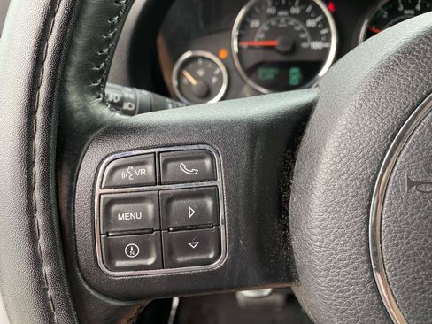 Used 2016 Jeep Wrangler Unlimited Sport w/ Quick Order Package 24S AWD/4WD image 19