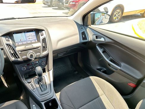 Used 2018 Ford Focus SEL FWD image 20