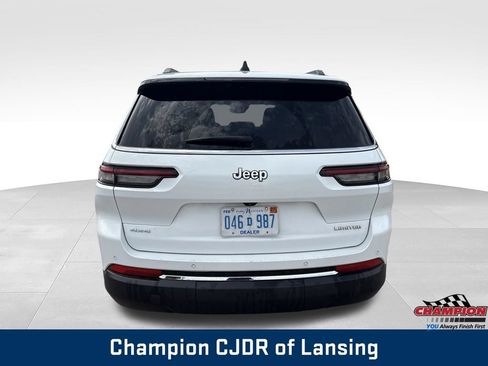 Used 2024 Jeep Grand Cherokee L Limited AWD/4WD image 6