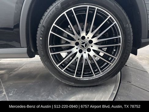 Certified 2026 Mercedes-Benz GLC 300 image 10